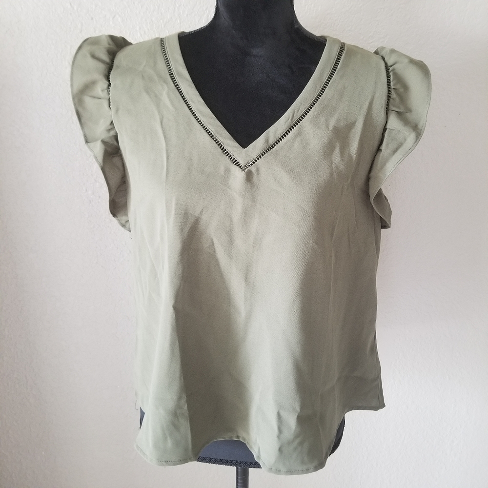 Short sleeve blouse top ll Mine